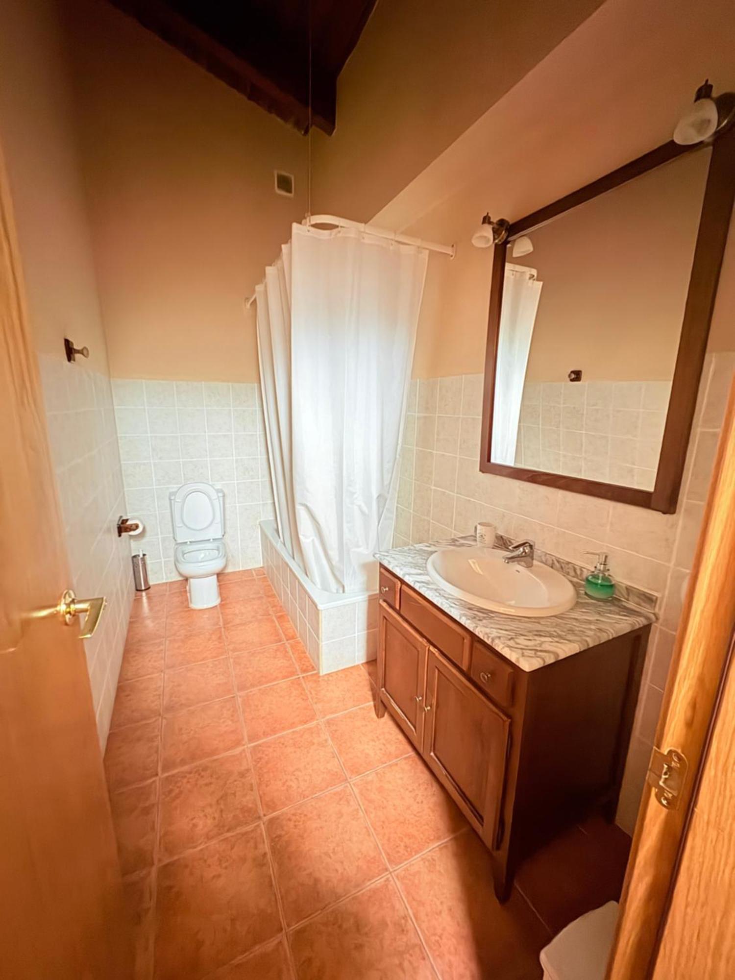 Hotel Guara Inluka Лас-Альмуниас Номер фото